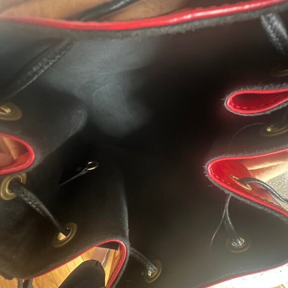 Louis Vuitton Petit Noe Epi Bucket Bag with Dustbag - Picture 9 of 14